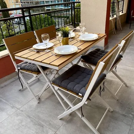 Private Apartment In Nobel Aparthotel - Sunny Beach